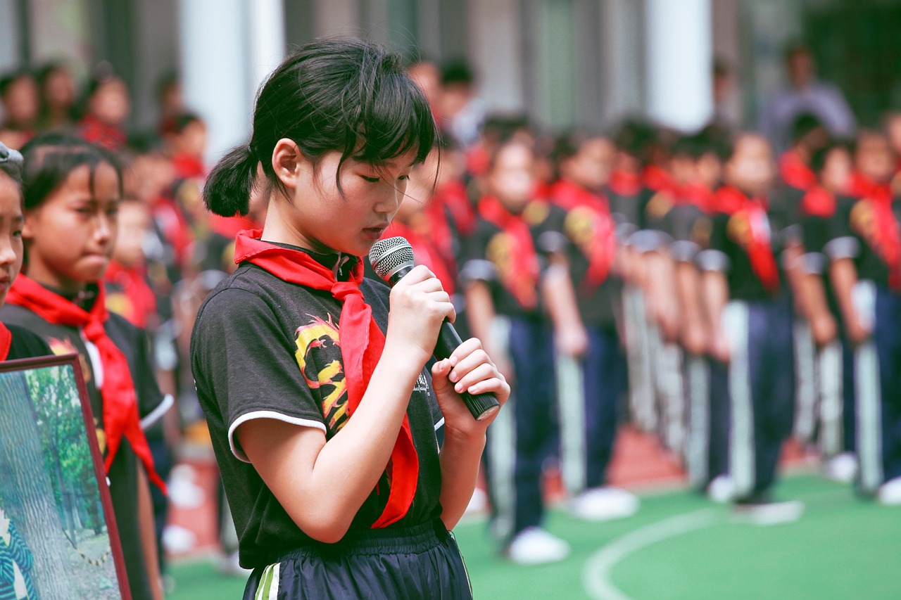 教育总监：球状软糖没在学校食堂售卖